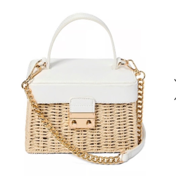 Handbags - White & Natural Woven Crossbody Bag with Gold Chain